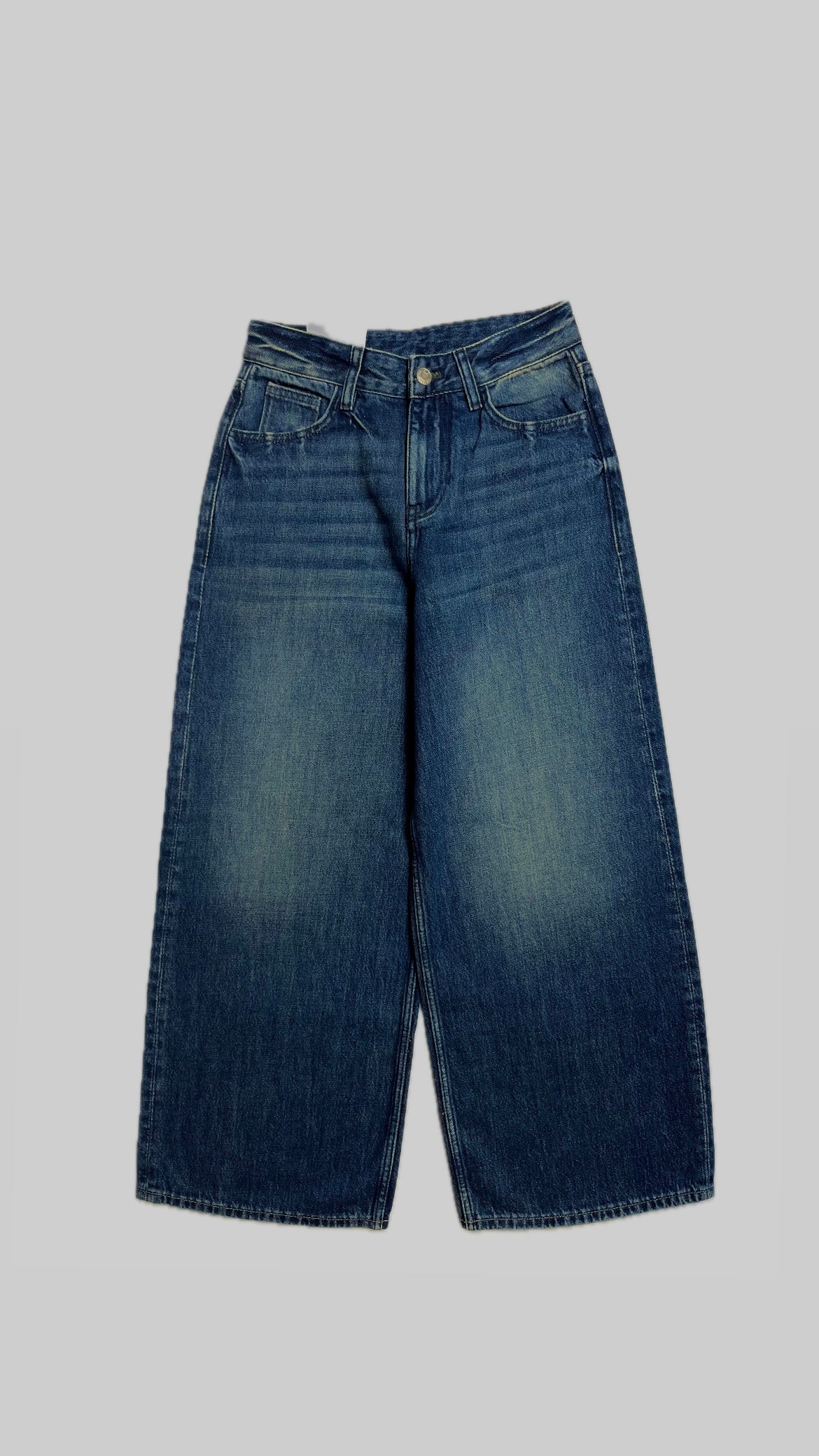 Wide-Leg Loose Fit Jeans